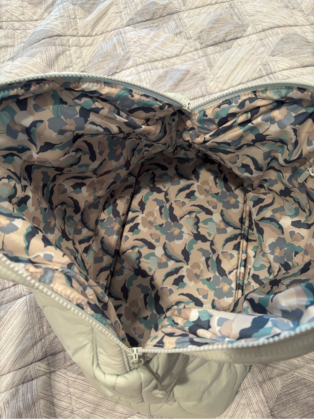 Vera Bradley Featherweight Tote Bag in Cool Mint - Picture 3 of 11